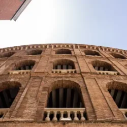 plaza-toros-valencia-seen-from-the-ground-level